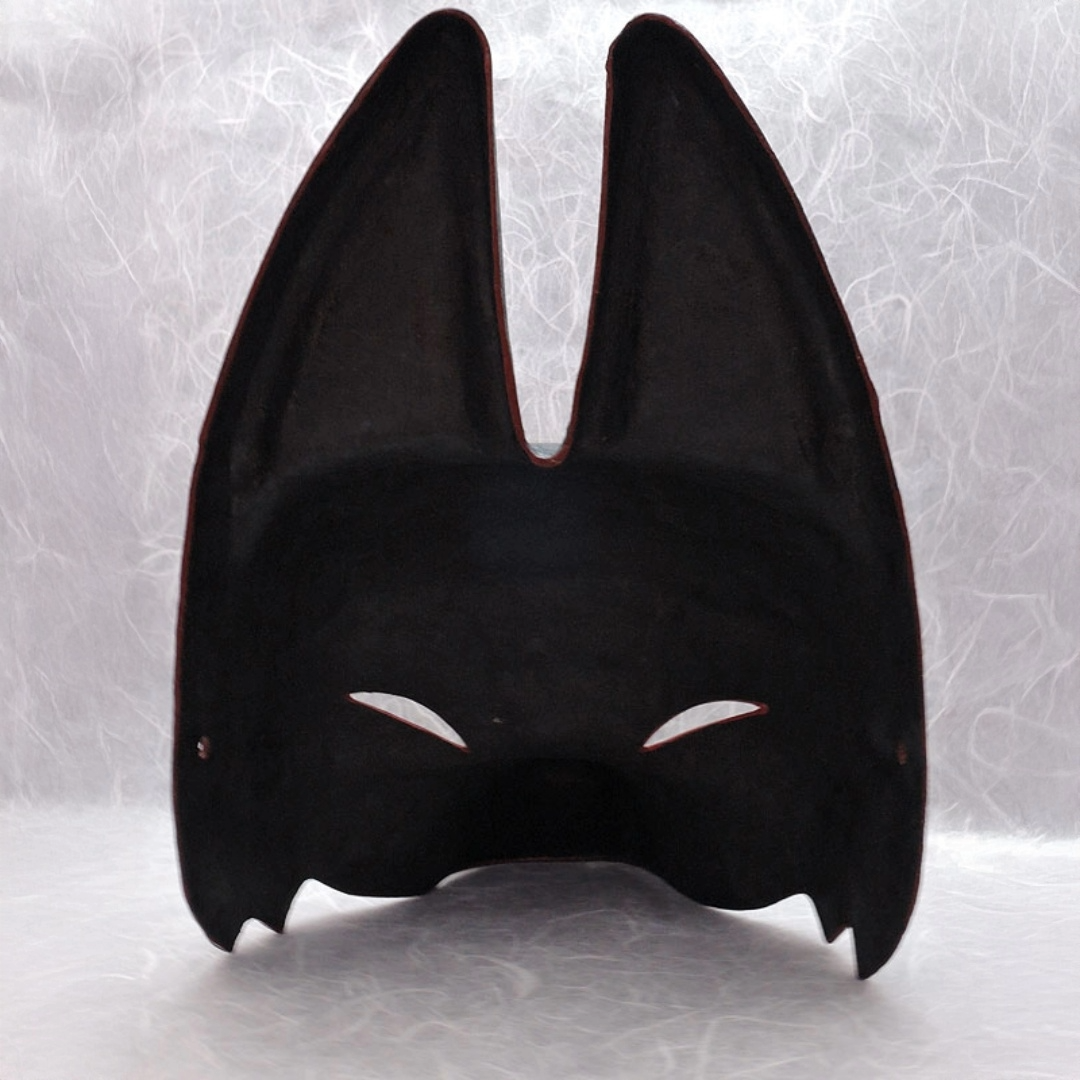 Hoozuki Half-Fox Mask — handmade habutae-bari kitsune (fox) mask by Komendo | KAMENYA OMOTE