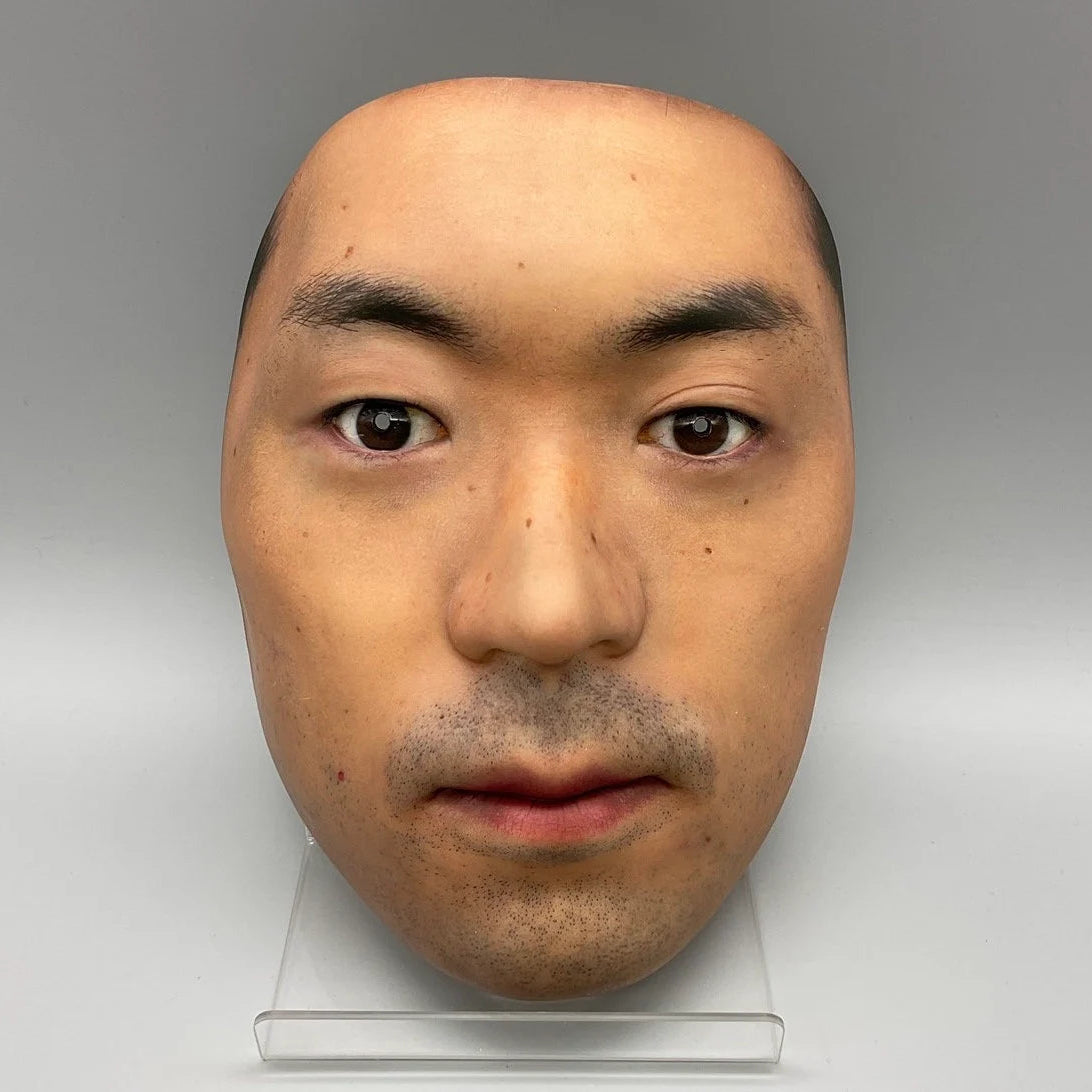 No.00 - That Face wearable portrait mask by KAMENYA OMOTE