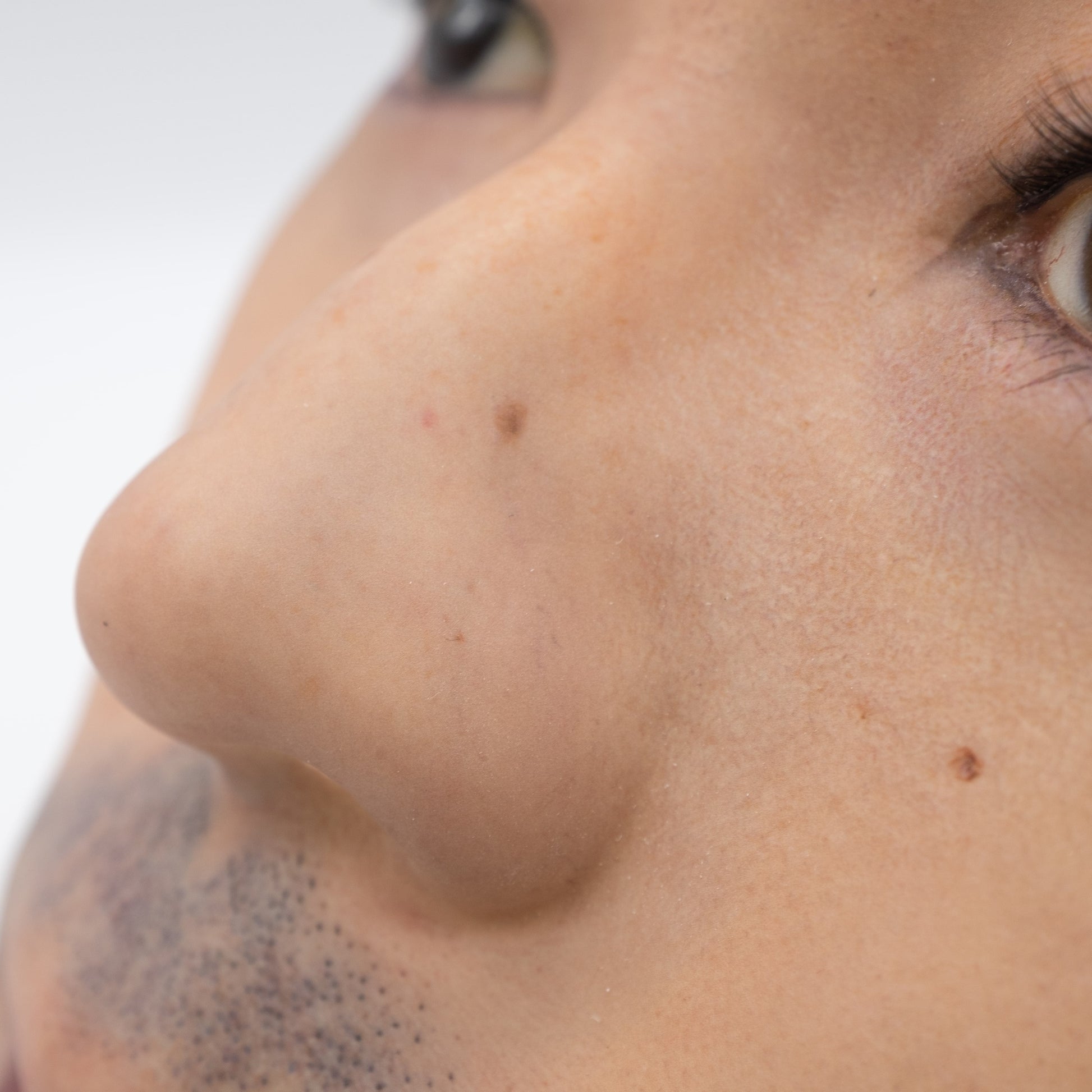 No.00 - That Face wearable portrait mask by KAMENYA OMOTE
