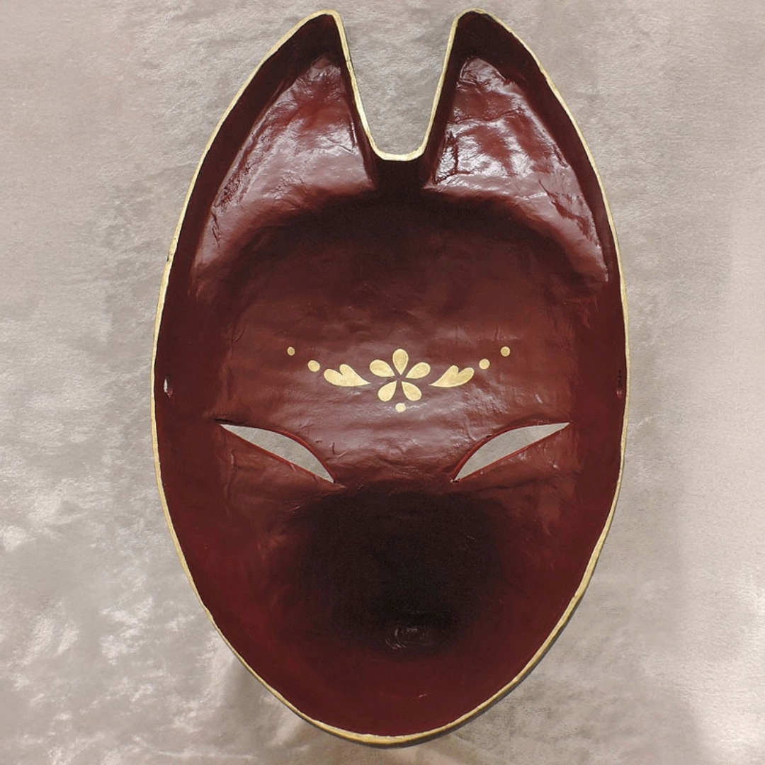 Shuka Kuro Black Flower Fox Mask — handmade habutae-bari kitsune (fox) mask by Komendo | KAMENYA OMOTE
