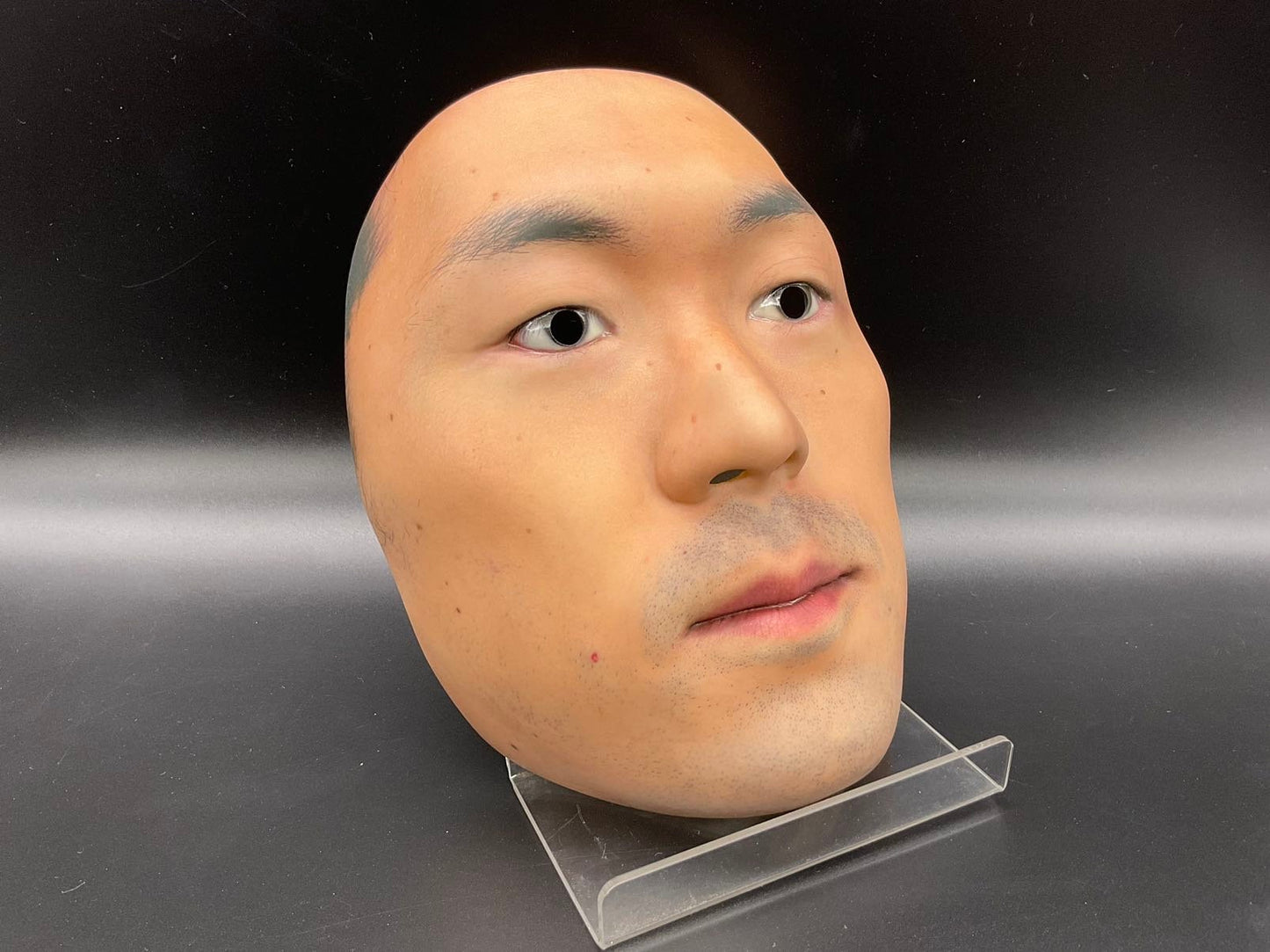 That Face Popular Edition No.00 realistic face mask side view