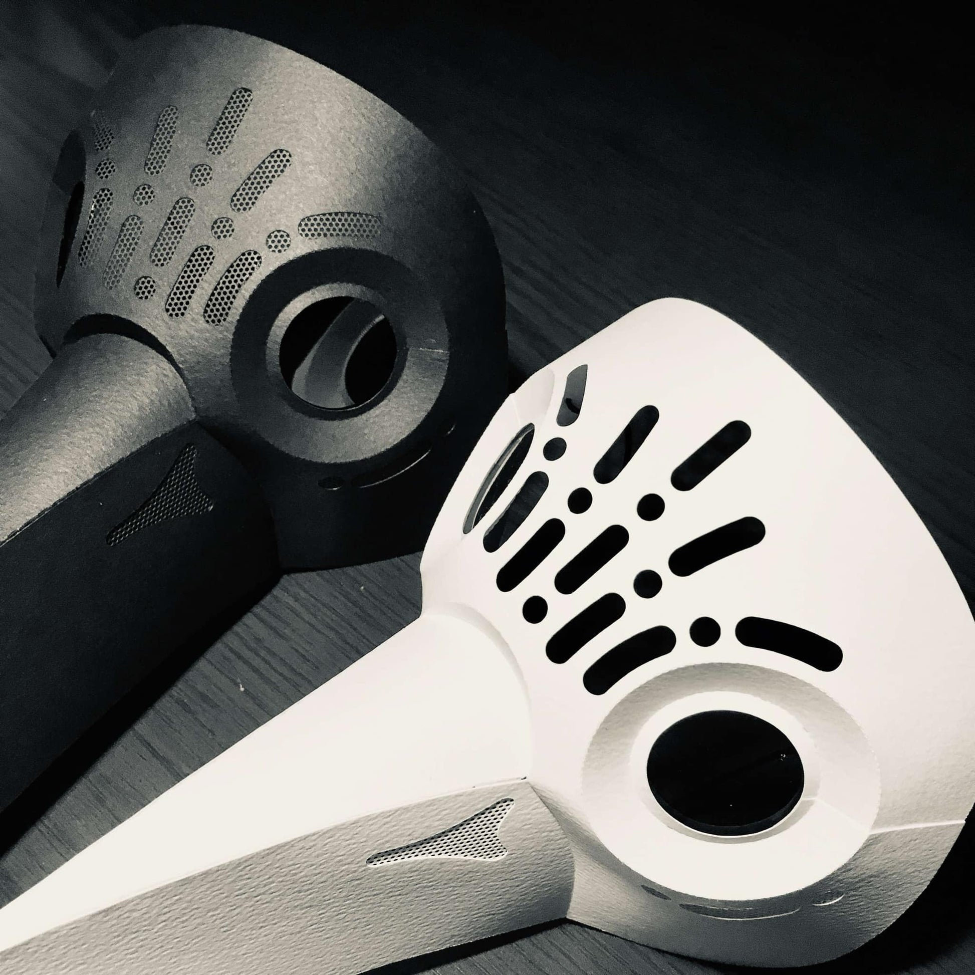 Plague Doctor Mask - side profile showing beak